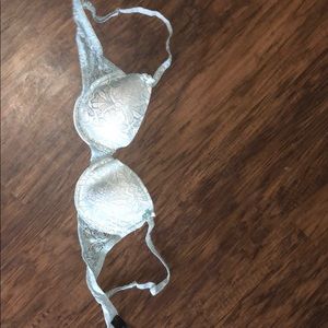 34B robin egg blue bra